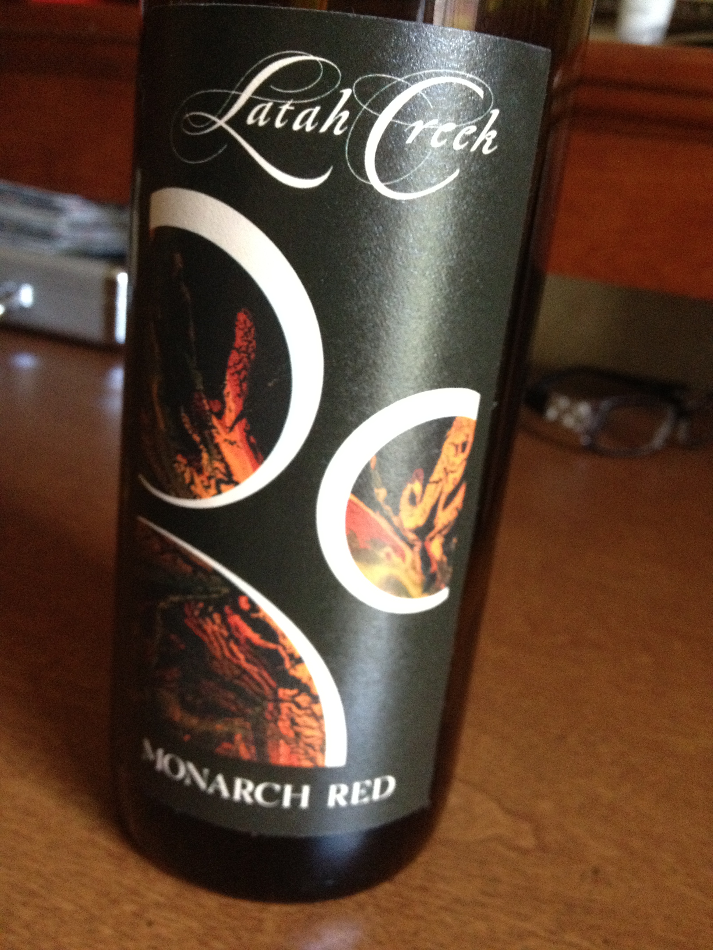 Pair This: Latah Creek Monarch Red & Super Sharp Cheddar