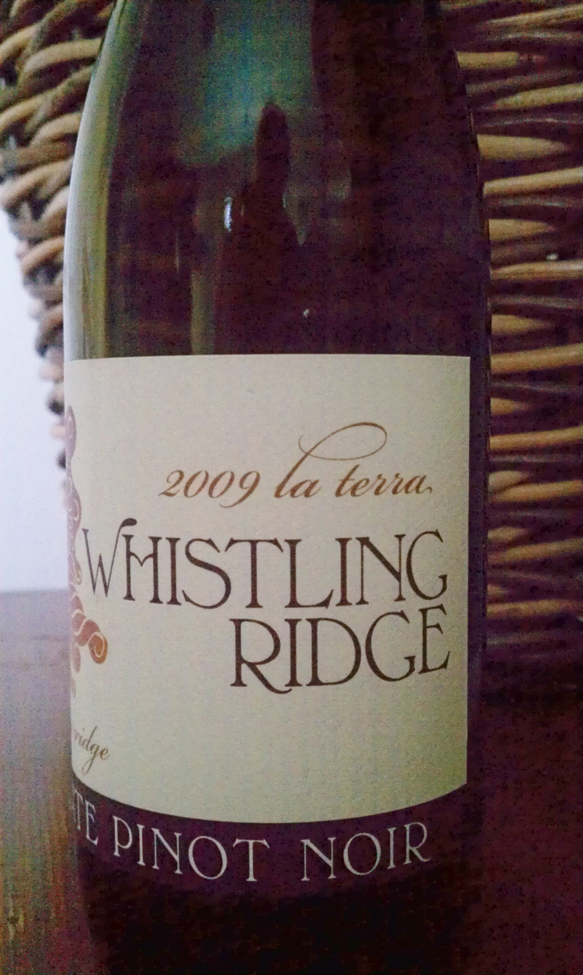 Drink Now: ’09 la terra Whistling Ridge Estate Pinot Noir