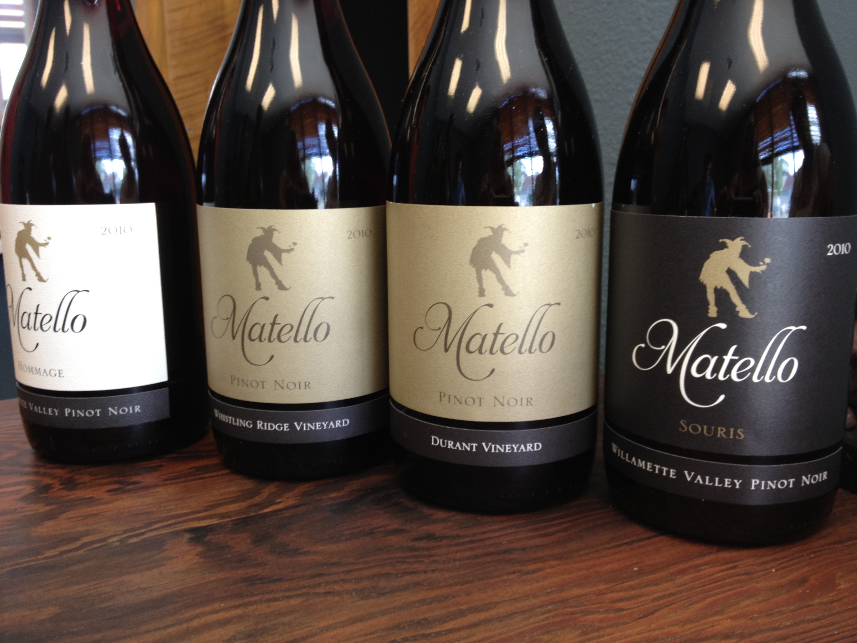 In The Glass: Matello Souris 2010 Willamette Valley Pinot Noir